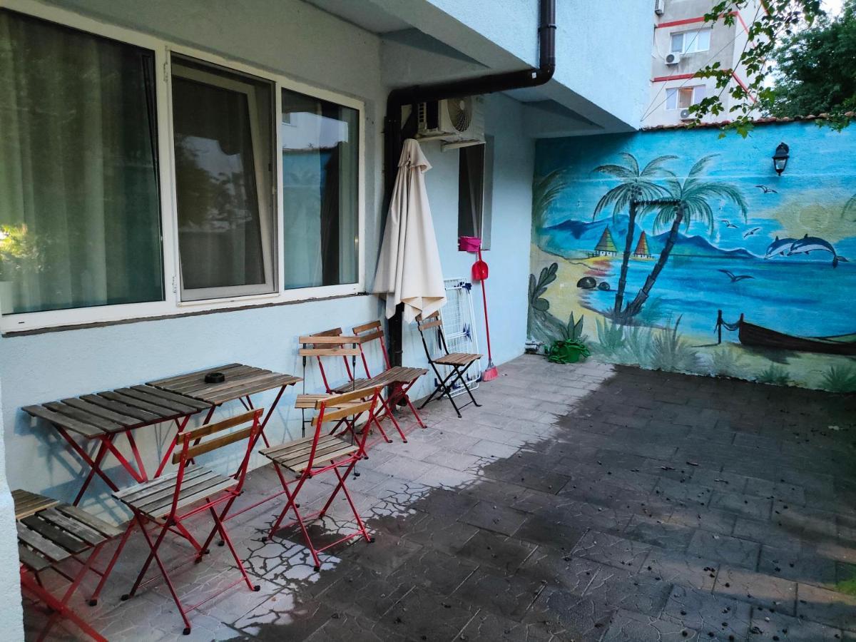 Ivavev Is Us Bythesea Constanta Exterior photo